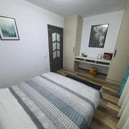 Casa Din Stupini