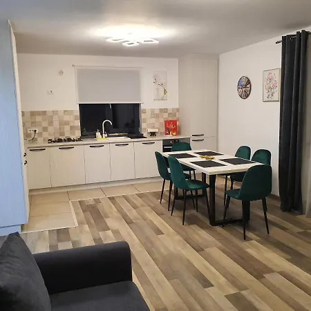 Casa Din Stupini *