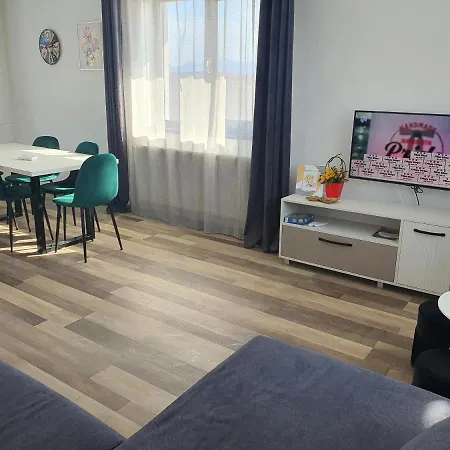 Casa Din Stupini