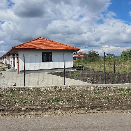 Будинок відпочинку Casa Din Stupini *